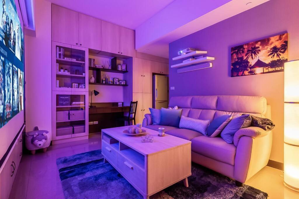 New Building 2B1Blk Workspace Taipei Main Station • 新大樓 台北車站 2房1衛 客廳廚房 工作空間 外观 照片